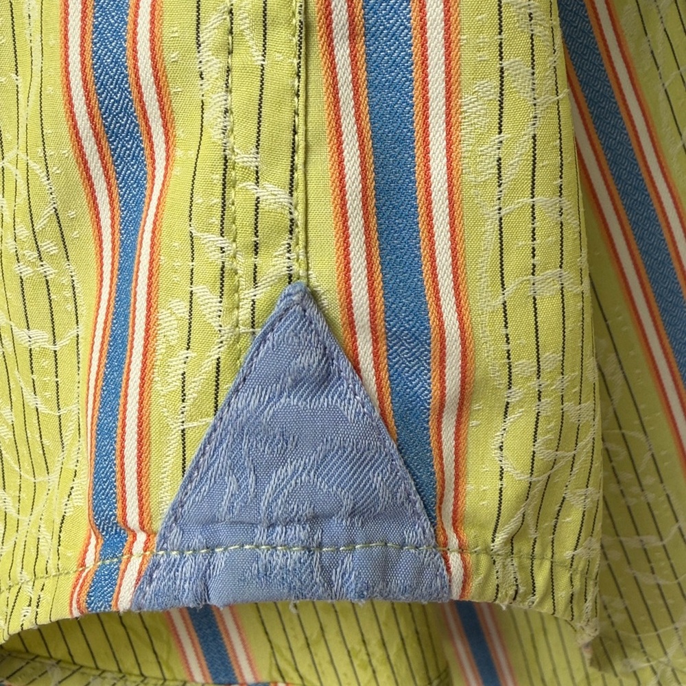 Robert Graham Long Sleeve, Work of Wearable Art - Picture 4 of 7